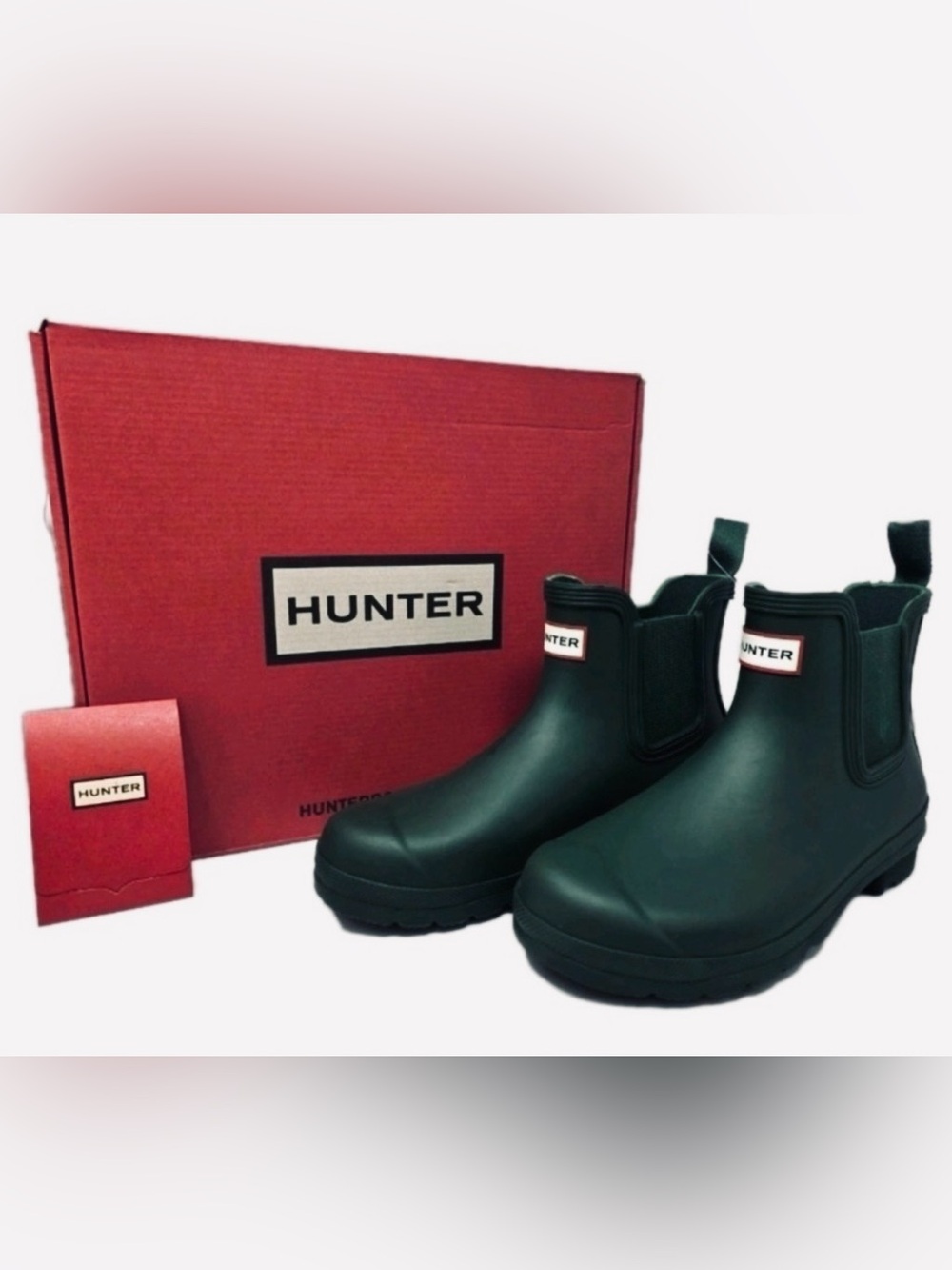Hunter Women's Original Chelsea Rain Boots - color arctic moss Size 8) - w/box